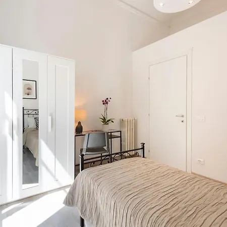 Apartment Florence-4 Bedroom In Pellicceria *